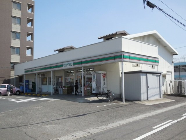 メゾン・ドゥ・アヴェニールⅠの周辺|ローソン100　岩倉中央町店まで300m