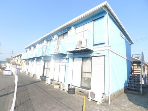 第二サフランハイツの外観
