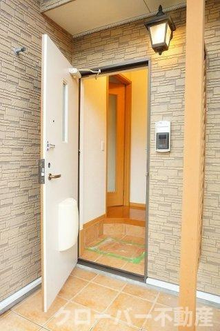 アメニティーハイツ川島Ⅱの玄関