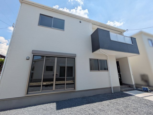 草津市川原三丁目2期　新築戸建の外観
