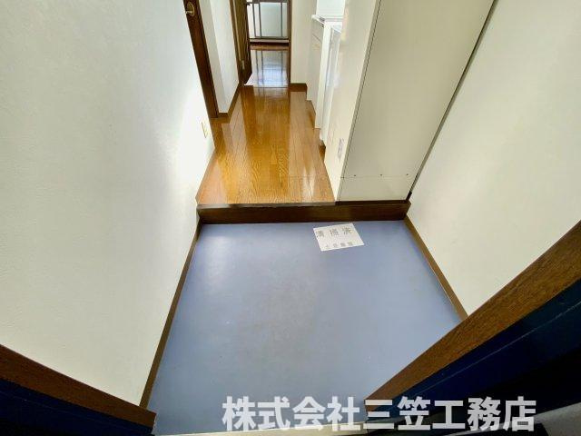 ベルフラワー御殿山の玄関|同タイプの間取り写真を使用