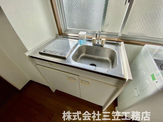 ベルフラワー御殿山のキッチン|同タイプの間取り写真を使用