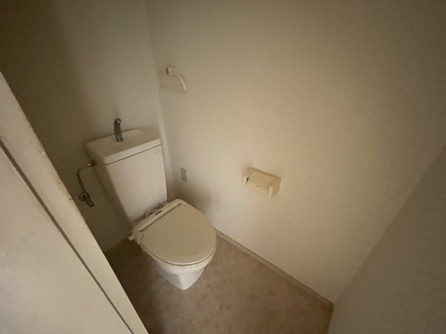 宝アパートのトイレ