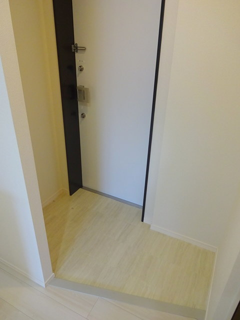立川市高松町２丁目の賃貸マンションの玄関|★玄関スペース★