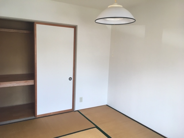 ロイヤルパレス翼の和室