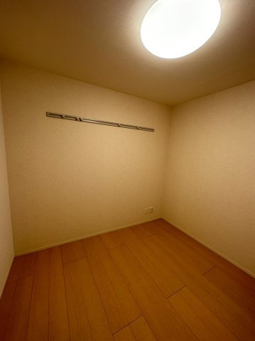 カーサ フェリーチェ Cの洋室