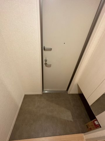 カーサ フェリーチェ Cの玄関