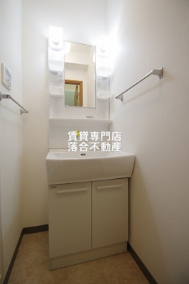 【独立洗面台】 | ペペール | 使いやすい独立洗面台