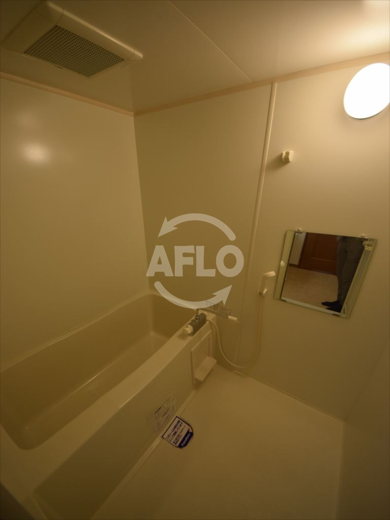 難波千日前OEMマンションの浴室|難波千日前OEMマンション　風呂