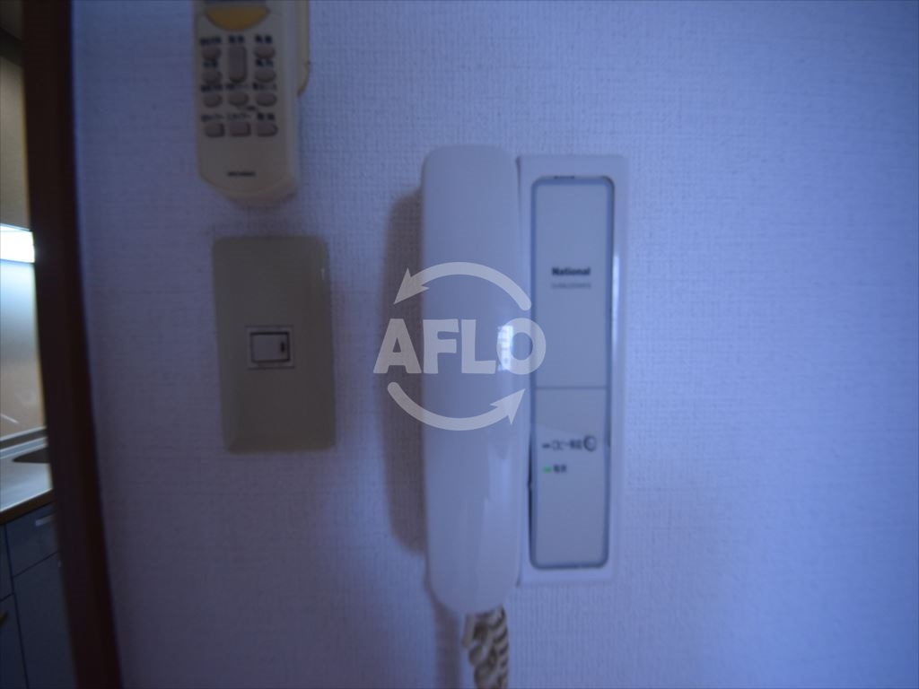 難波千日前OEMマンションの設備|難波千日前OEMマンション　インターホン