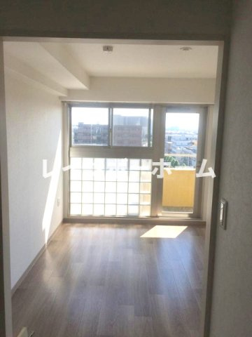 シャイン南流山の居間・リビング