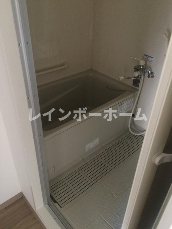 シャイン南流山の浴室