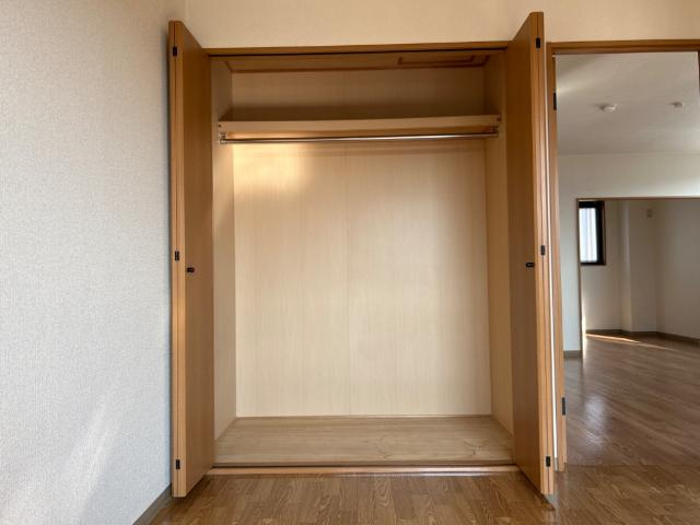 アムールあらこの収納|クローゼット