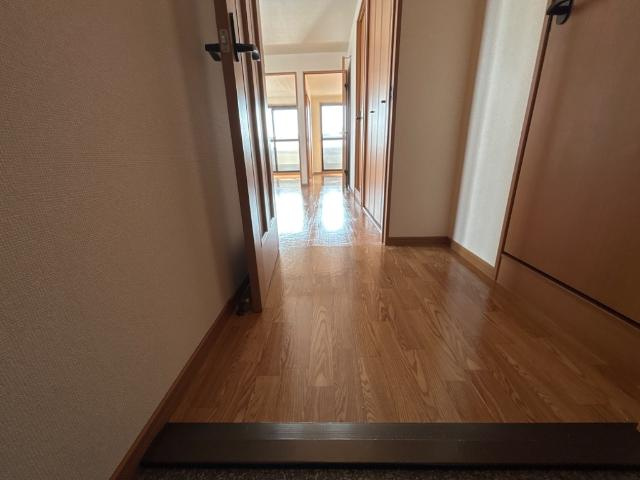 アムールあらこの玄関|玄関