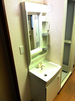 【洗面所】 | 錦糸町YKOビル | コンパクトで使いやすい洗面所