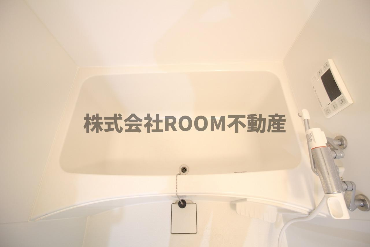 都城市千町の賃貸マンションの浴室|落ち着いた空間のお風呂です