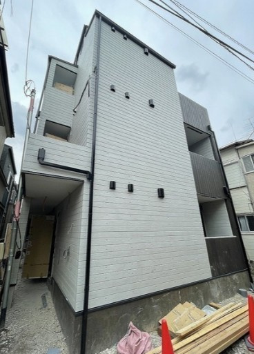 エクセラン東立石の外観