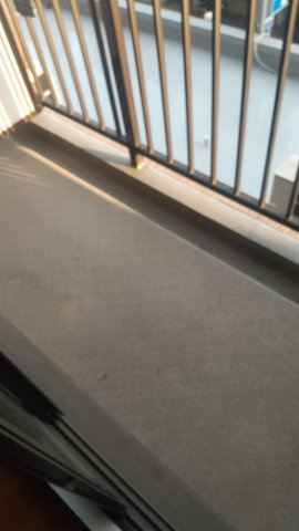 川崎市中原区新丸子東１丁目の賃貸マンションのバルコニー