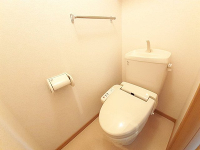 【トイレ】 | サニーレジデンスⅡ | ゆったりとした空間のトイレです