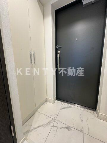 【玄関】 | プラシア蒲田　ＴＨＥ　ＧＲＡＮＤ　ＲＥＳＩＤＥＮＣＥ | 明るい玄関です