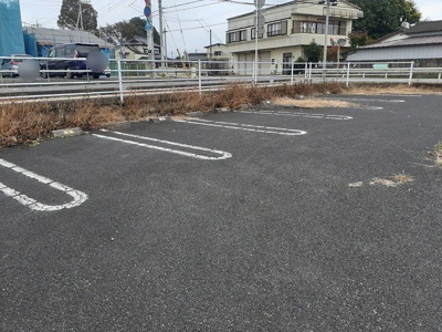 【駐車場】 | 増山専用住宅 | 駐車場があるので、車を買う予定の方も安心です