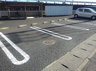 【駐車場】 | フィオーレ　Ⅰ | 車をお持ちの方に嬉しい駐車場付きの物件です