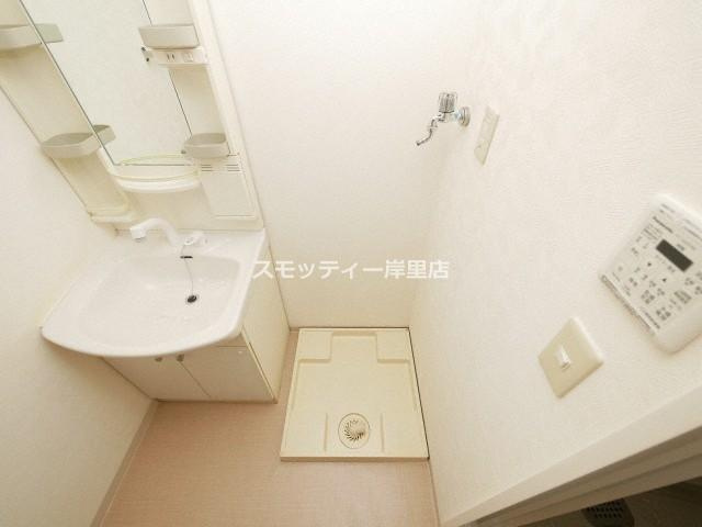 ディナスティ長居公園南の洗面所