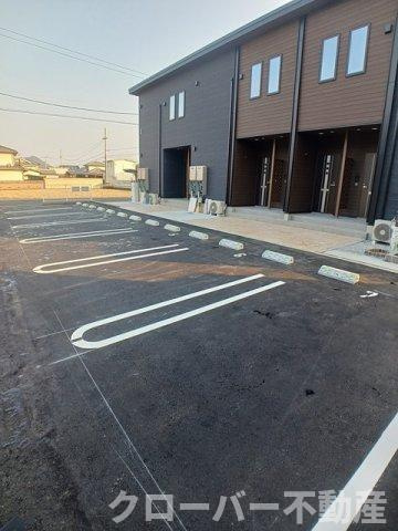 カーサ　シトラス仏生山Ⅰの駐車場