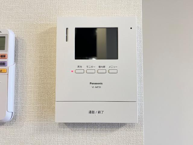 グランスタ　エイアールのセキュリティ|カメラ付インターホン