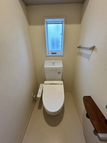 カーサグラスB棟のトイレ