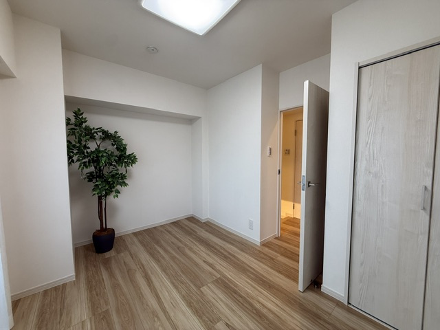 【洋室】 |  日商岩井碑文谷マンション