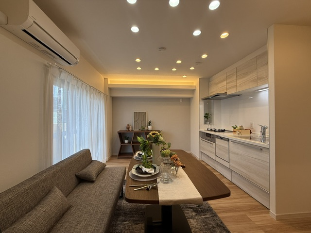 【居間・リビング】 |  日商岩井碑文谷マンション