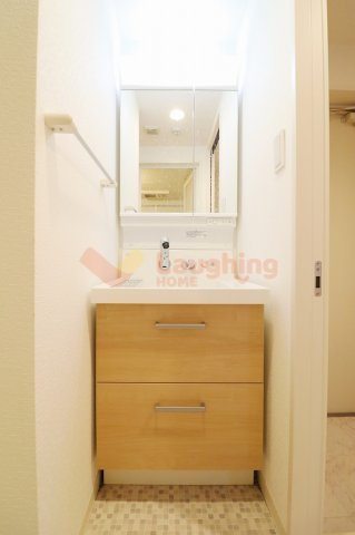 Riz Grande花畑駅前の洗面所|広い洗面スペース