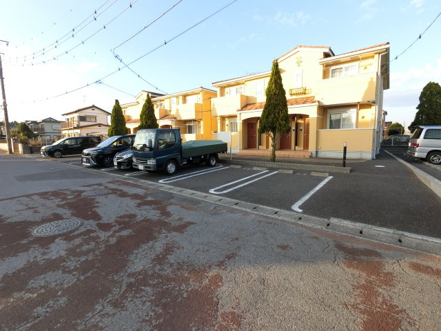 【駐車場】