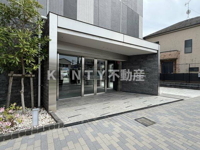 【エントランス】 | プラシア蒲田　ＴＨＥ　ＧＲＡＮＤ　ＲＥＳＩＤＥＮＣＥ | 清潔なエントランスです