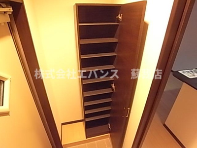 【エントランス】 | Plumeria（プルメリア） | 清潔なエントランスです