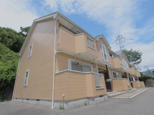 広島市安佐南区八木６丁目のアパートの外観