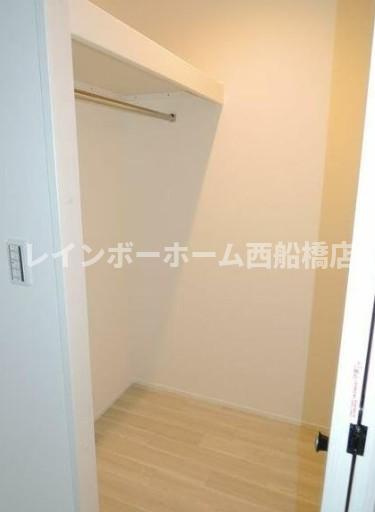 セラ ファーストの収納