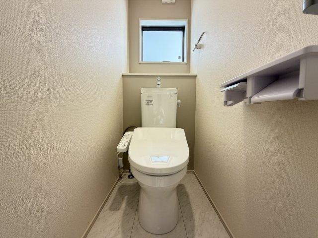 宜野湾市嘉数（全6棟）のトイレ|5号棟　温水洗浄便座♪