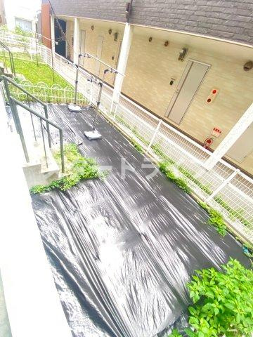 大阪市東淀川区豊新４丁目の賃貸マンションのバルコニー