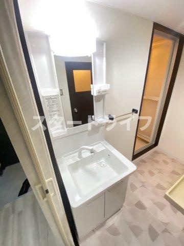 大阪市東淀川区豊新４丁目の賃貸マンションの洗面所