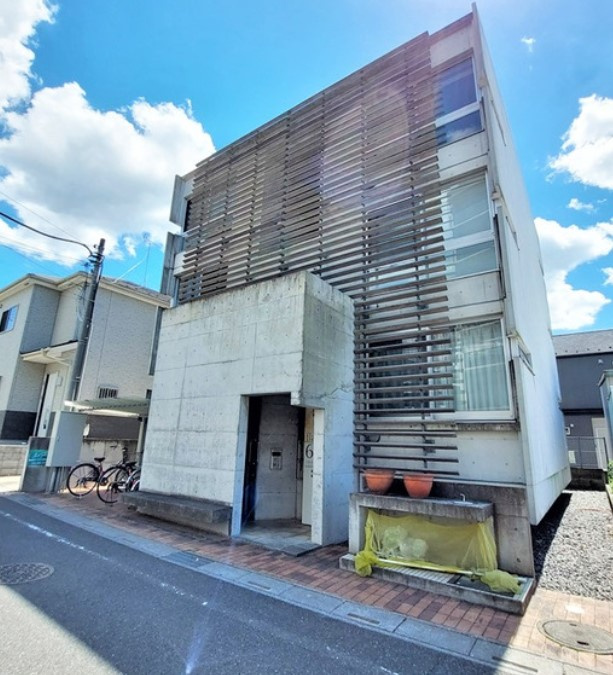 FLAT6aの外観