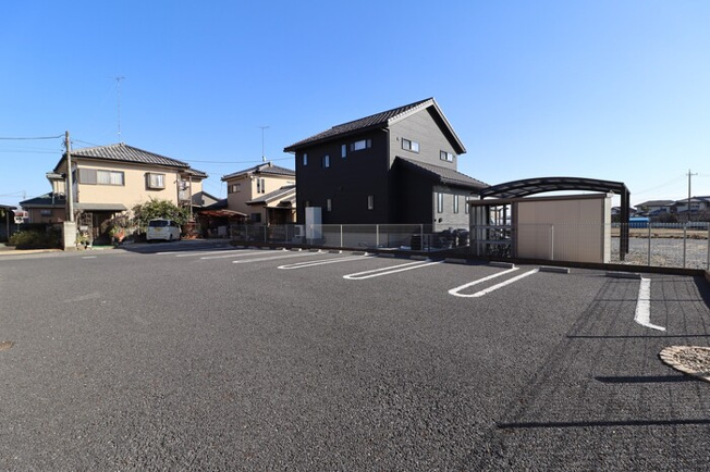 【駐車場】 | エトワール・ルナ | 駐車場