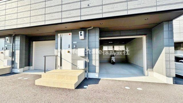 Pit in大泉学園の駐車場