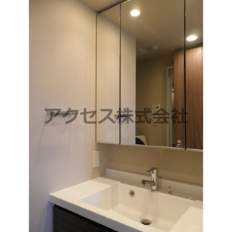 【独立洗面台】 | ※同建物別室、参考写真