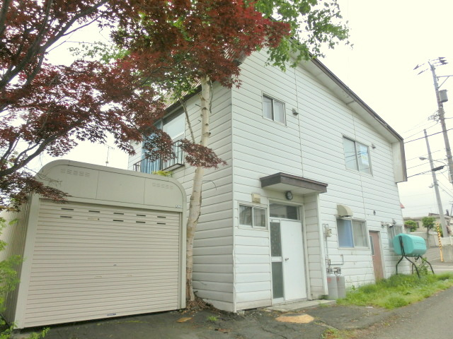 札幌市南区南沢三条４丁目の一戸建て