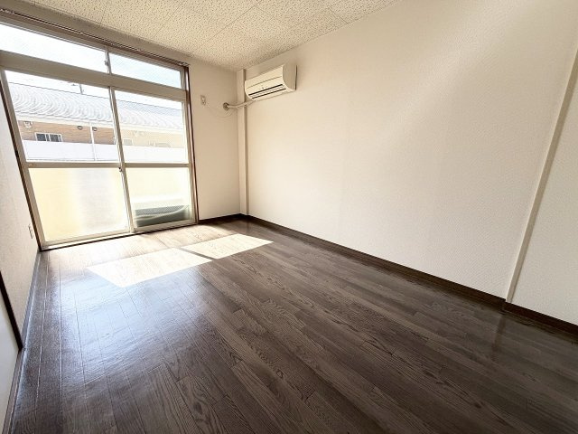 萬寿シティBの洋室