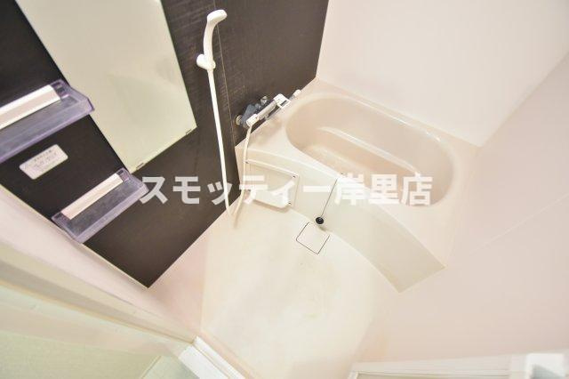 LakiaMaison帝塚山西の浴室