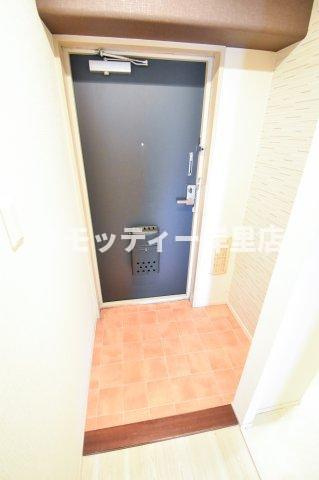 LakiaMaison帝塚山西の玄関