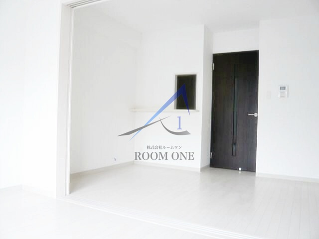 リヴシティ錦糸町弐番館の居間・リビング|洋室のお部屋です。